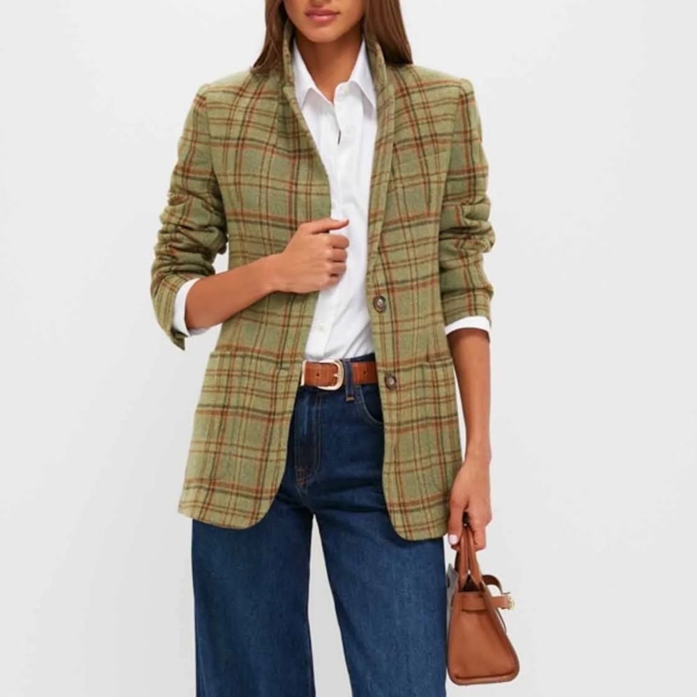 Casual Corner Wool Green Plaid Fitted Blazer